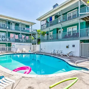  Apartment Sea Nymph
