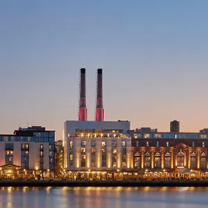 https://jw-marriott-savannah-plant-riverside-district.top-hotels-in-savannah.com
