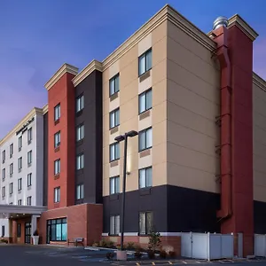 https://holiday-inn-staten-island.us-newyorkcity.com
